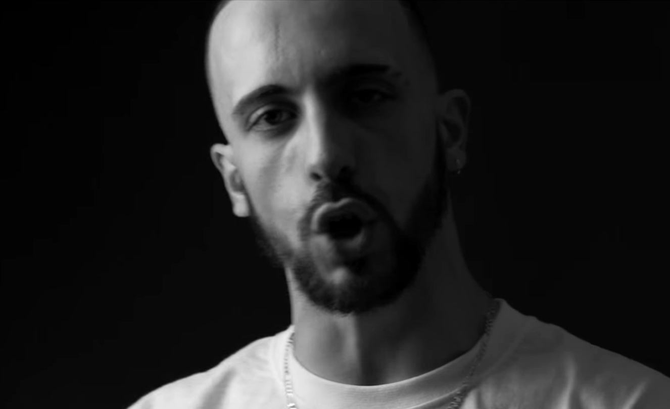 Sirenes, Piruka, Lyrics, Letra, Raper, Hip-Hop, Piruka MC, Artistas, Norte, Video, Artistas Portugueses, Musica Portuguesa, Grupos, Alternativa, Moderna