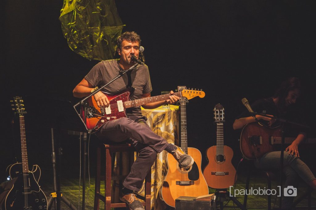 Miguel Araújo, Fotos, contactos, Miguel Araújo, Miguel Araujo ao vivo, Espectaculos de Miguel Araújo, Videos ao vivo, Musica ao vivo, Artistas Portugueses, Musica