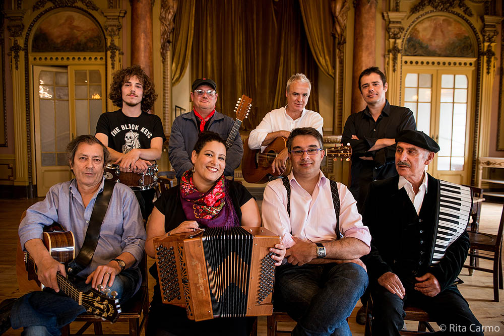 Grupo, Tais Quais, Os Tais Quais, João Gil, Sebastião Santos, Celina da Piedade, Tim, Paulo Ribeiro, Vitorino, Serafim e Jorge Palma, tradicional, Portugal