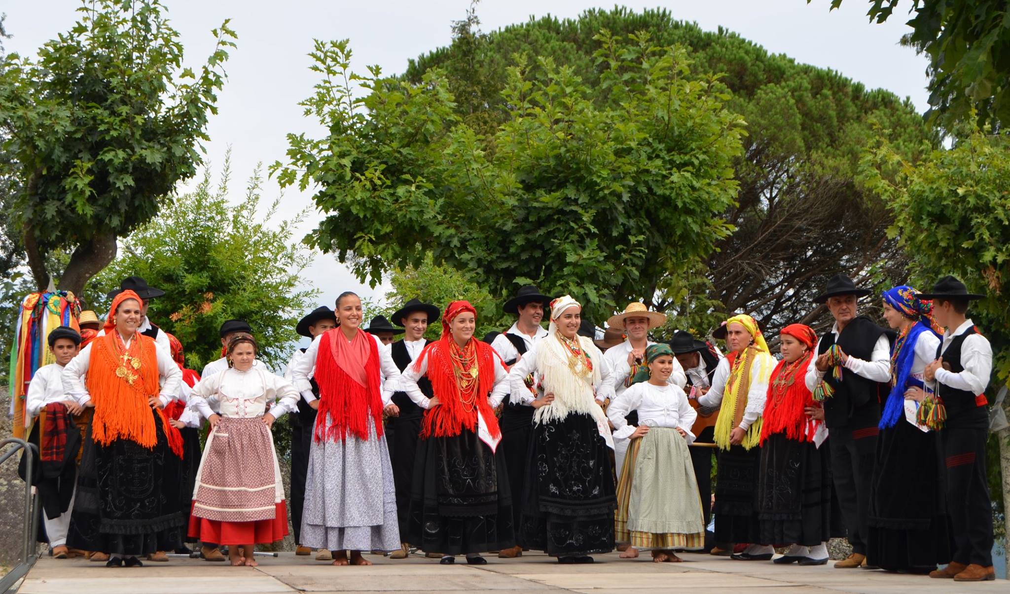 Grupo Folclórico de Polvoreira, Guimarães, Ranchos, Minho, Rancho da Polvoreira, Ranchos de Guimaraes, Contactos de Ranchos, ranchos portugueses, Ranchos folclóricos de Portugal, Musica Tradicional, Folclore Português