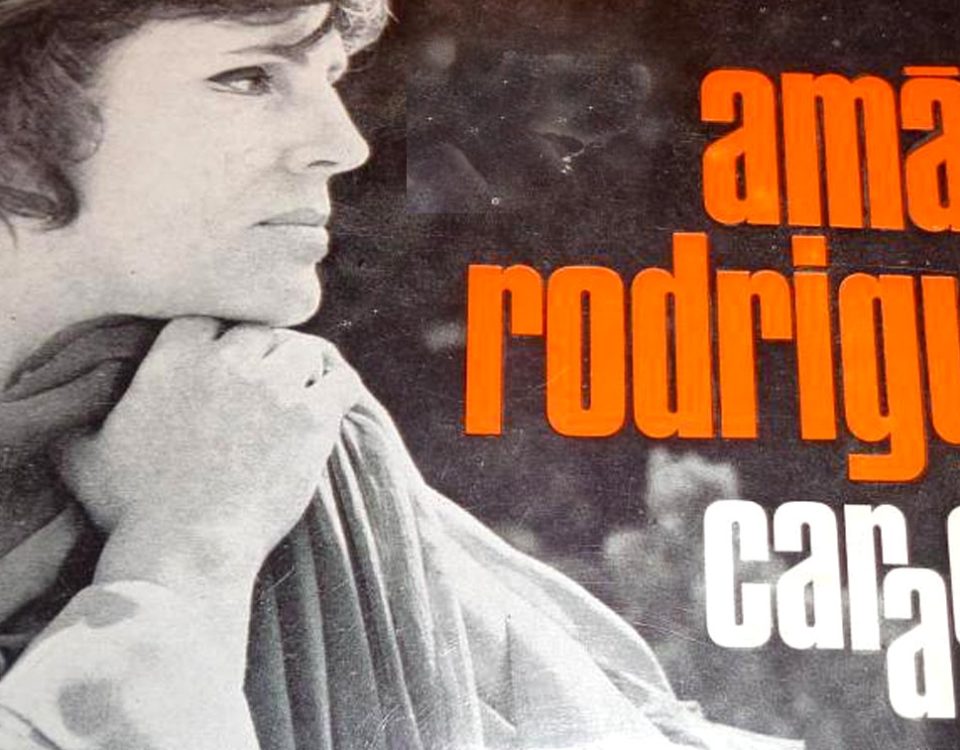 Caracois, Amália Rodrigues, Fados, Letras, Canções, Portugal, Artistas portugueses, musica portuguesa, cantores, fadistas, fado, Amália, A.Rodriguez